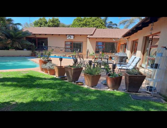 3 BEDROOM HOUSE FOR SALE IN WENDYWOOD